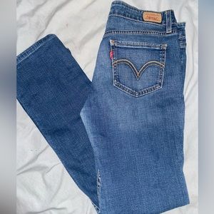 Levi’s low-rise Women’s jeans